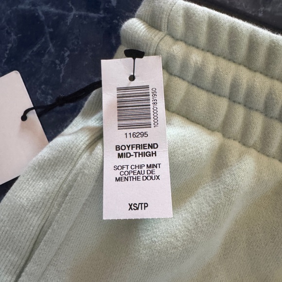 NWT TNA bundle ✨ - Picture 3 of 12